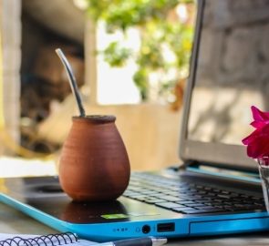 How To Become a Digital Nomad
