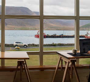 Essential Skills to Do Well in Remote Work